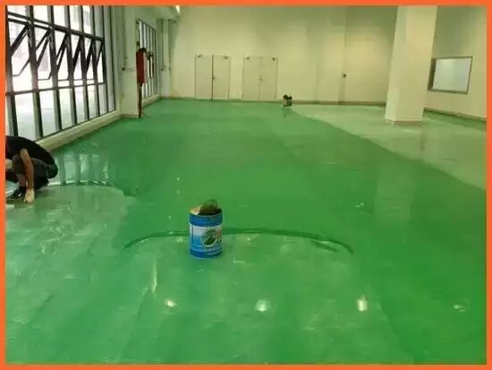 温泉选择适合室外地坪漆翻新的材料 